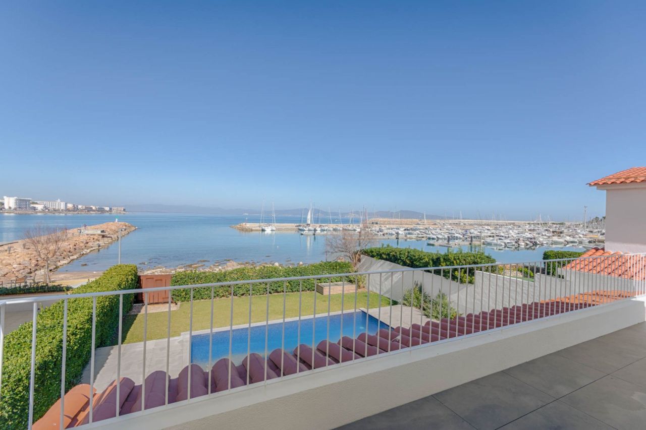 Шале на Коста-Брава, Испания, 254 м² - фото 2