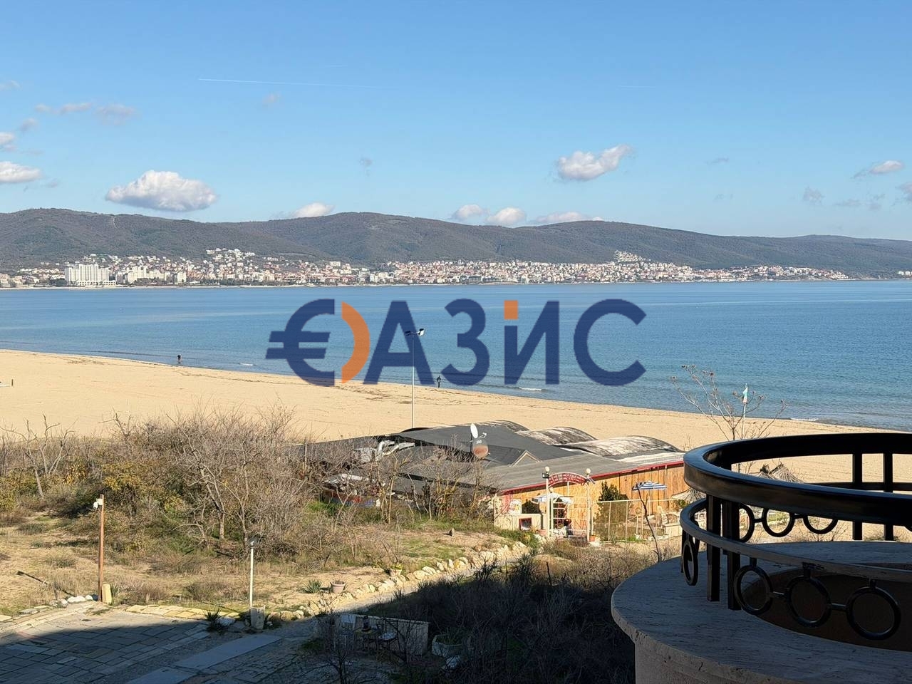 Апартаменты на Солнечном берегу, Болгария, 89.7 м² - фото 1