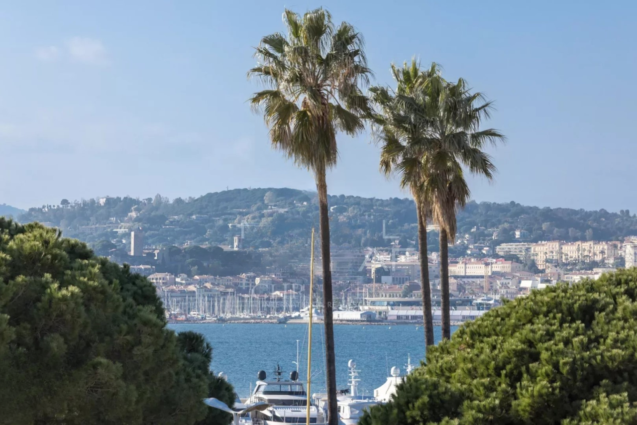 Квартира в Каннах, Франция, 102 м² - фото 2