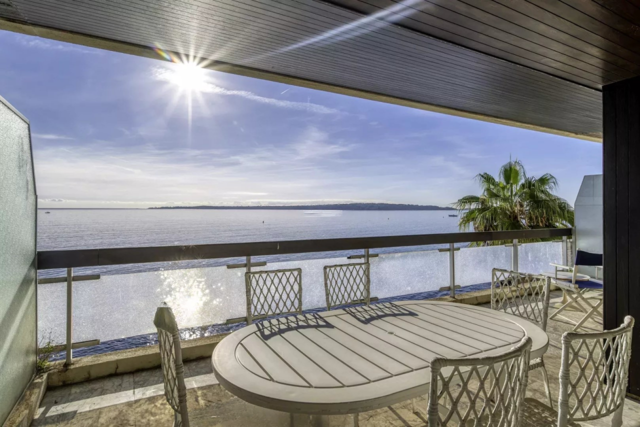 Квартира в Каннах, Франция, 93 м² - фото 2