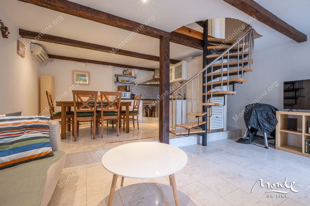 Вилла в Перасте, Черногория, 95 м² - фото 2