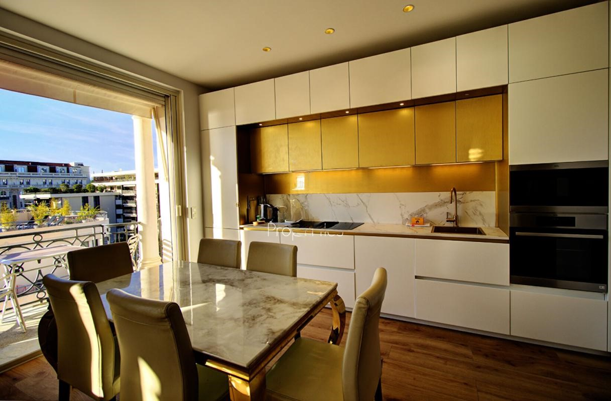 Квартира в Каннах, Франция, 71 м² - фото 3