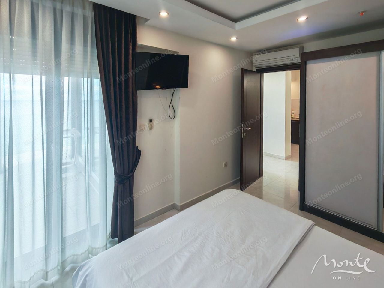 Апартаменты в Бечичи, Черногория, 83 м² - фото 10