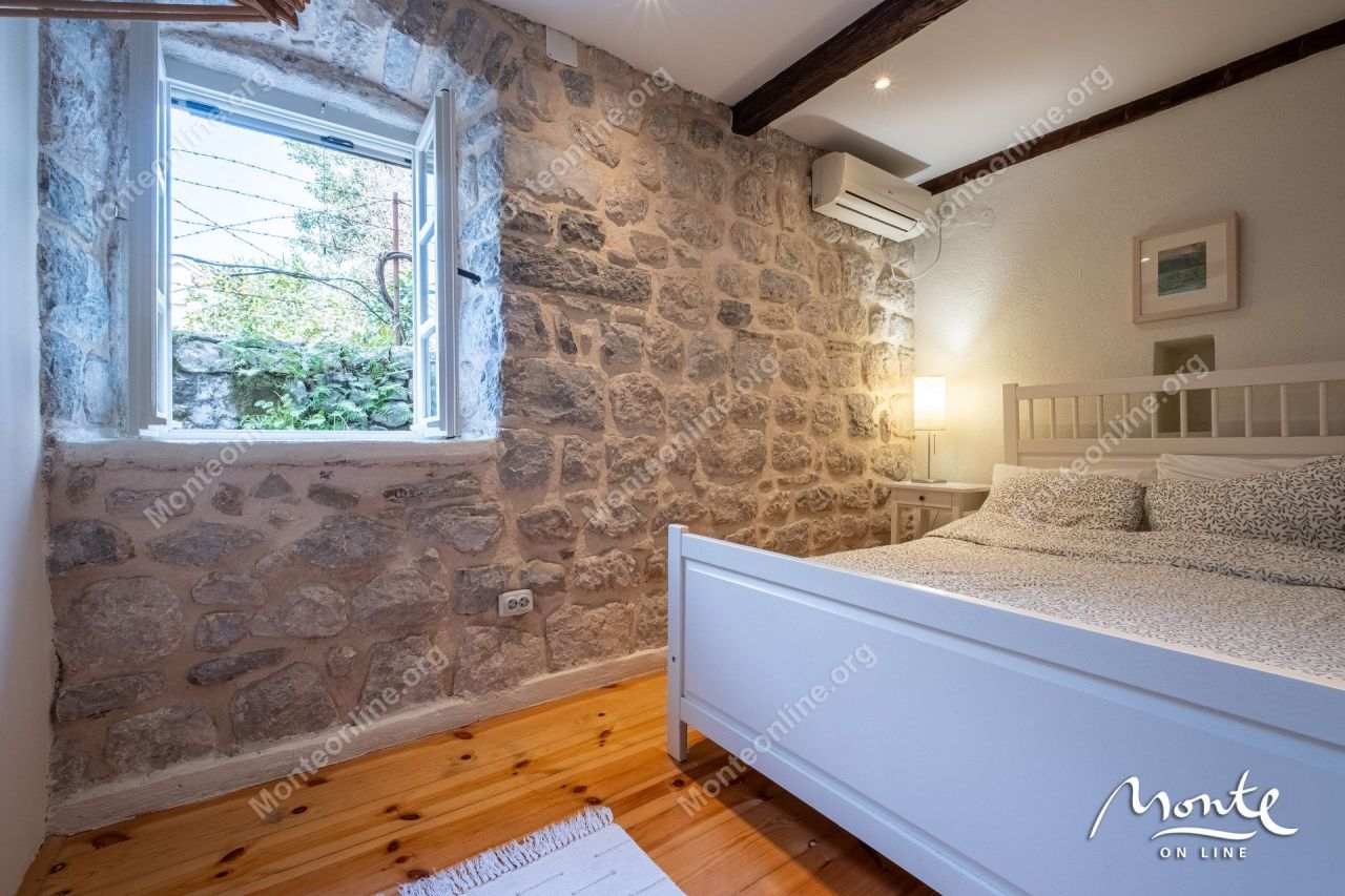 Вилла в Перасте, Черногория, 95 м² - фото 10