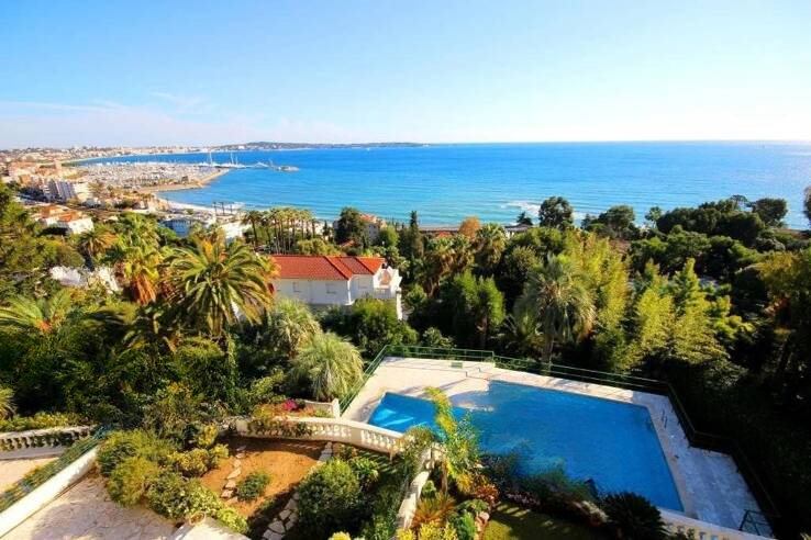 Квартира в Каннах, Франция, 140 м² - фото 2