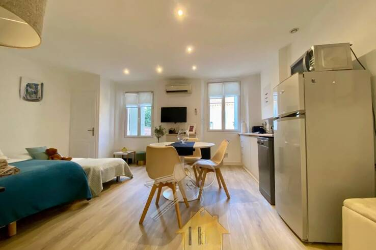 Квартира в Каннах, Франция, 24 м² - фото 2