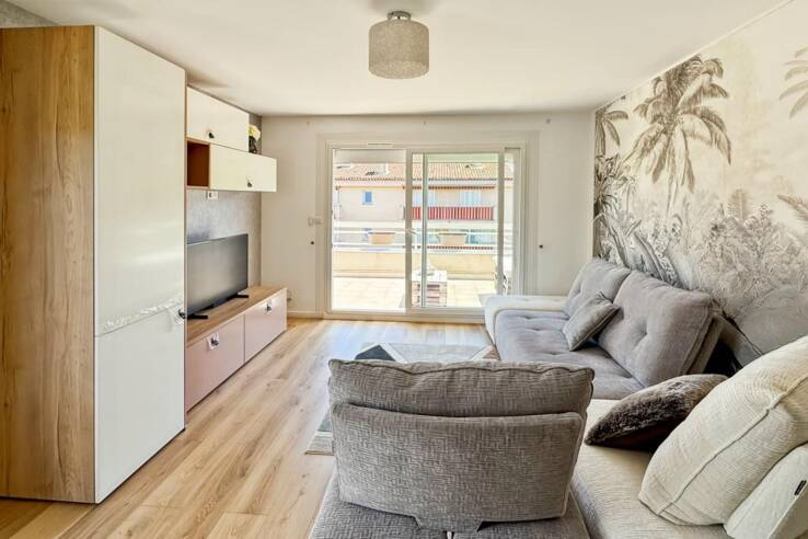 Квартира в Каннах, Франция, 48 м² - фото 2