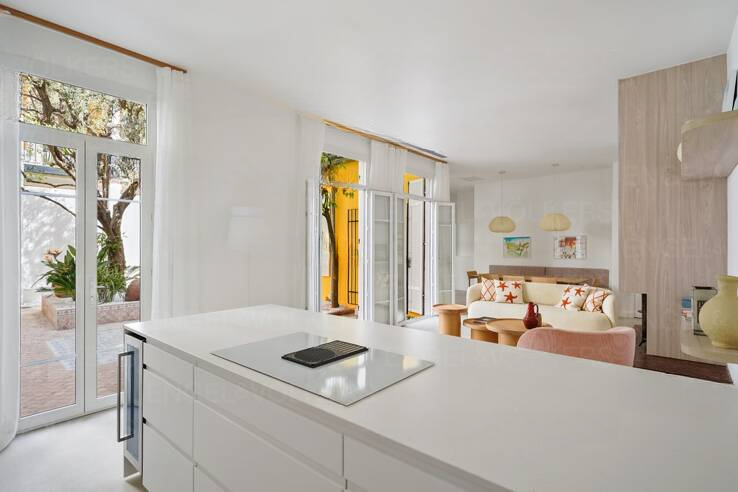 Квартира в Каннах, Франция, 131 м² - фото 2