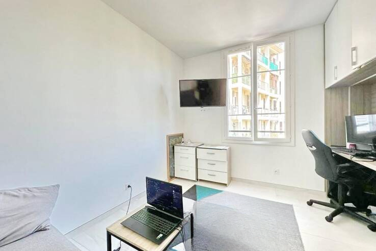 Квартира в Каннах, Франция, 48 м² - фото 2