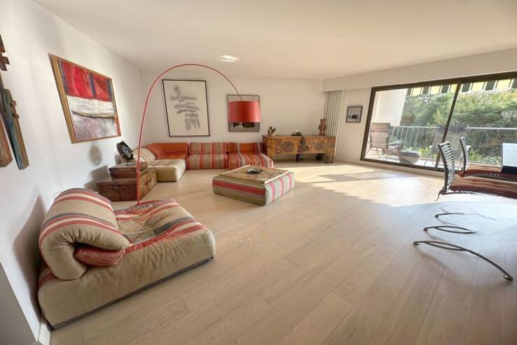 Квартира в Каннах, Франция, 121 м² - фото 2