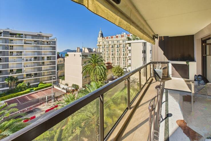 Квартира в Каннах, Франция, 58 м² - фото 2