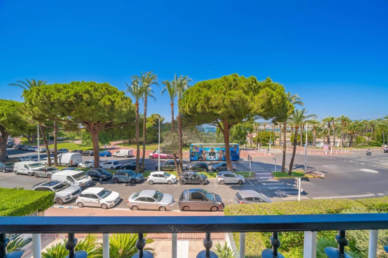 Квартира в Каннах, Франция, 56 м² - фото 4