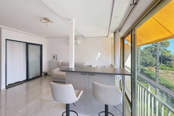 Квартира в Каннах, Франция, 33 м² - фото 2