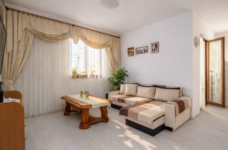 Квартира в Ровини, Хорватия, 100 м² - фото 1