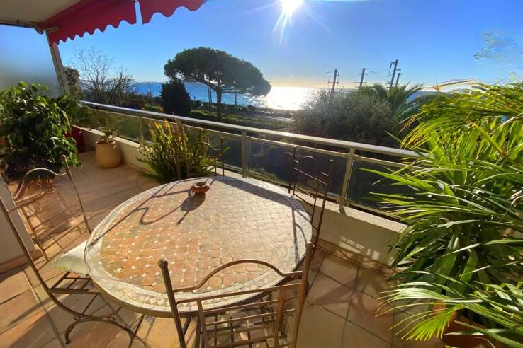 Квартира в Каннах, Франция, 81 м² - фото 2