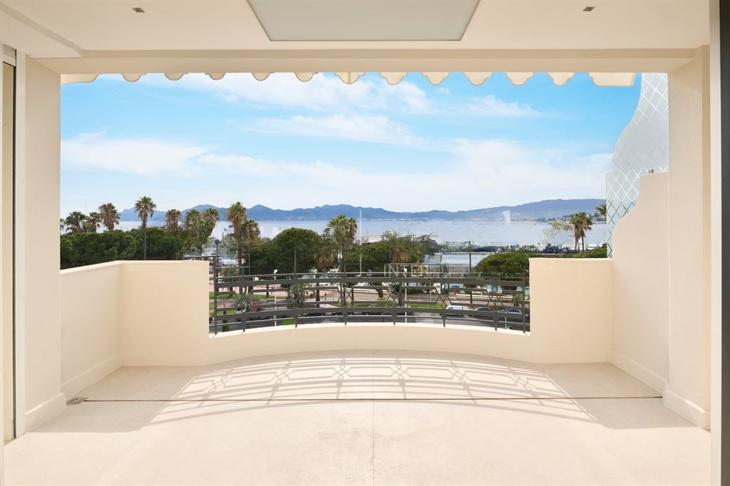 Квартира в Каннах, Франция, 118 м² - фото 4