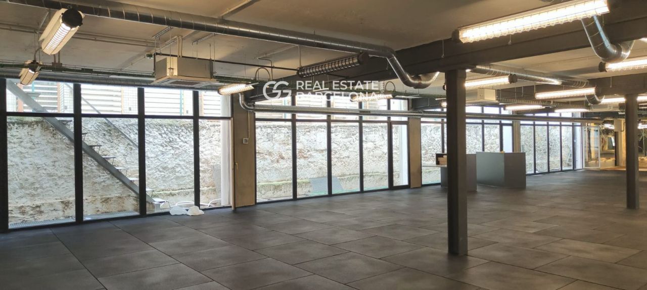 Магазин в Барселоне, Испания - фото 1