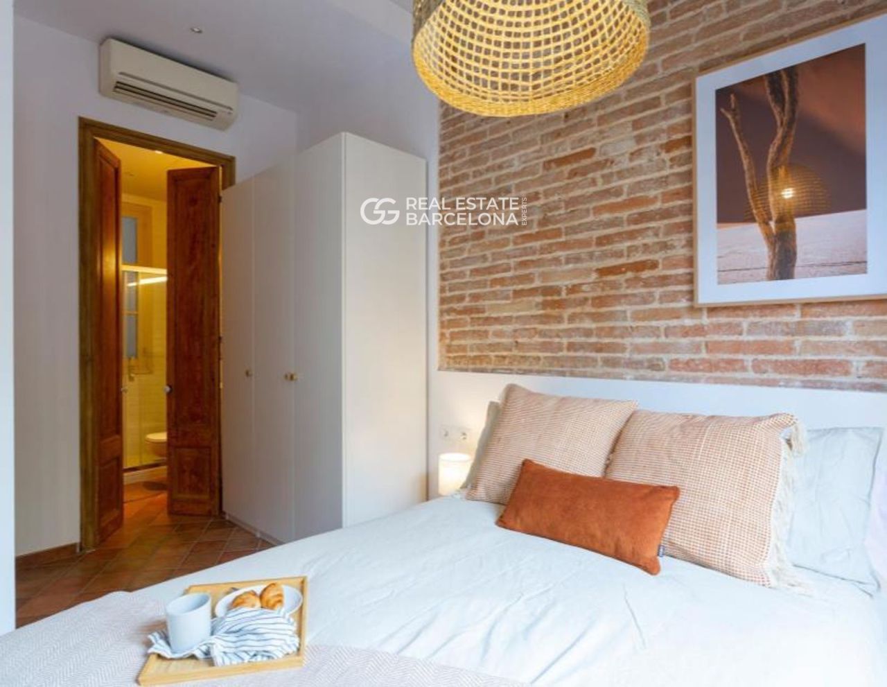 Доходный дом в Барселоне, Испания, 735 м² - фото 10