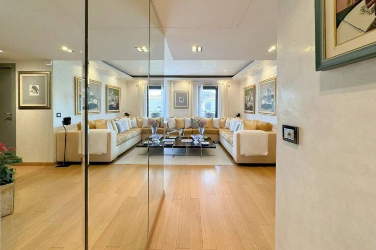 Квартира в Каннах, Франция, 95 м² - фото 2