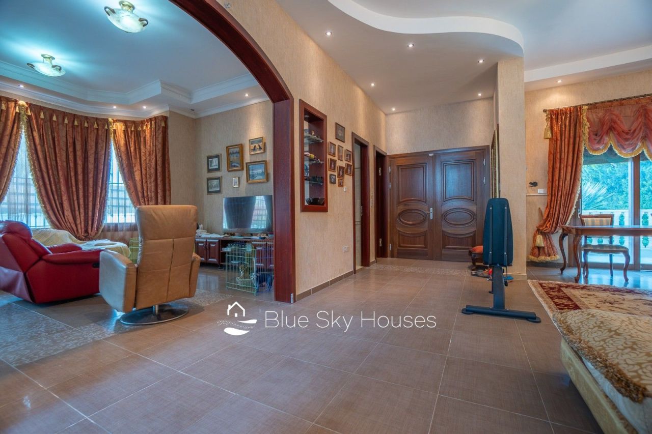 Вилла в Лимасоле, Кипр, 347 м² - фото 6