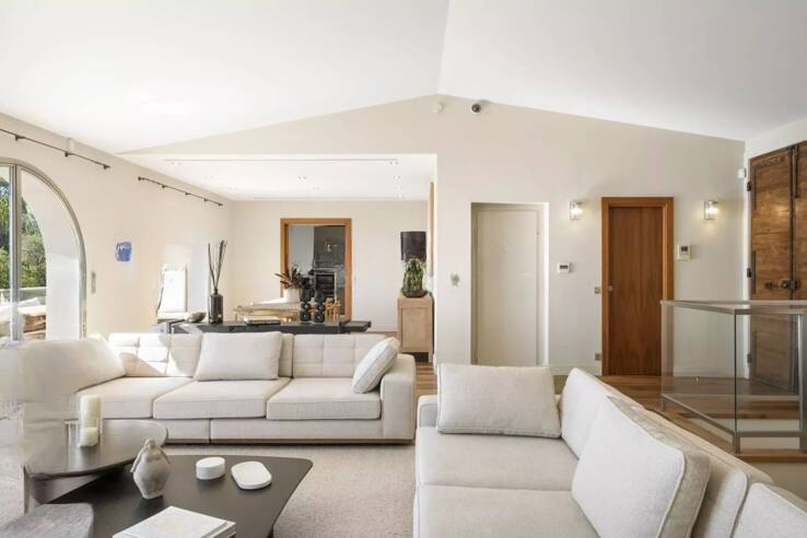 Квартира в Каннах, Франция, 291 м² - фото 3