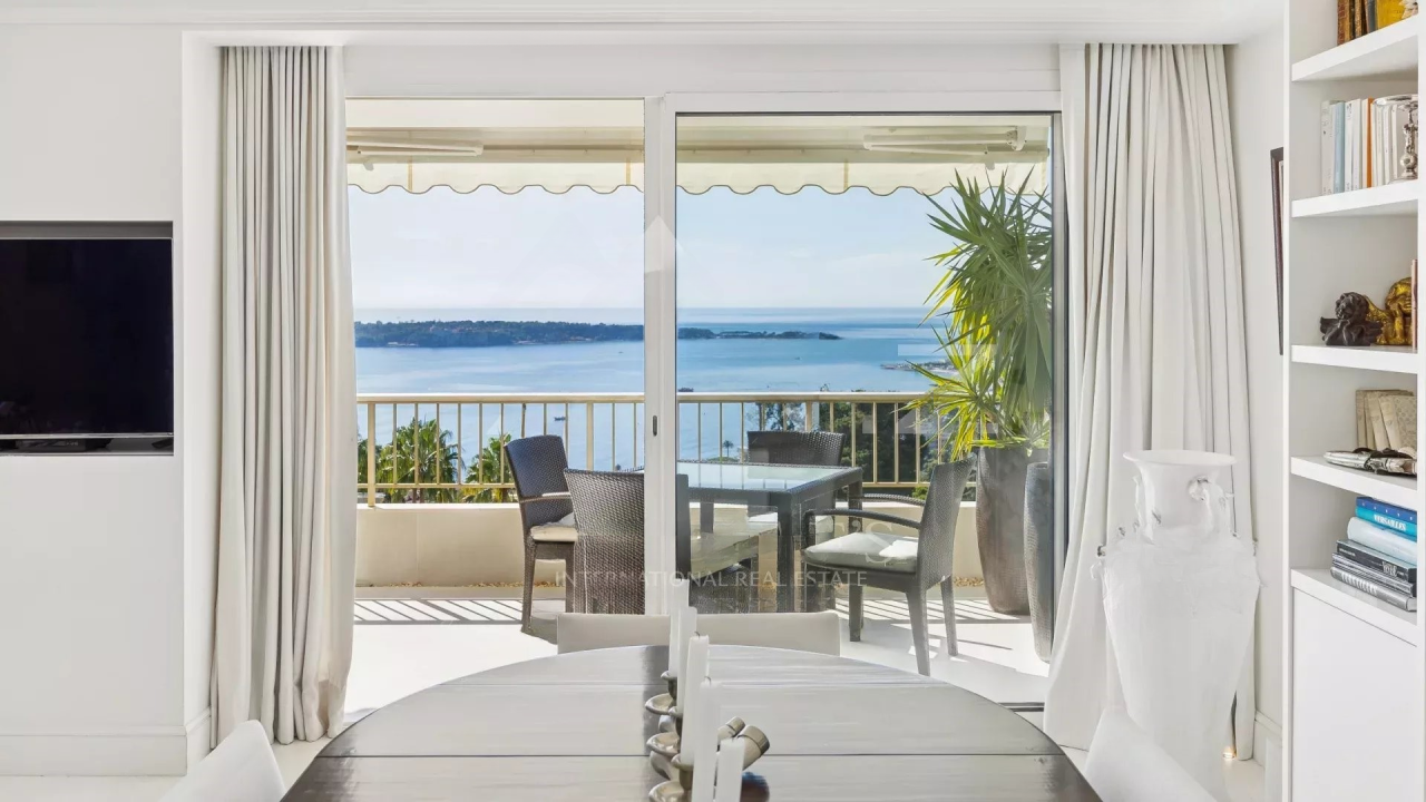 Квартира в Каннах, Франция, 108 м² - фото 8