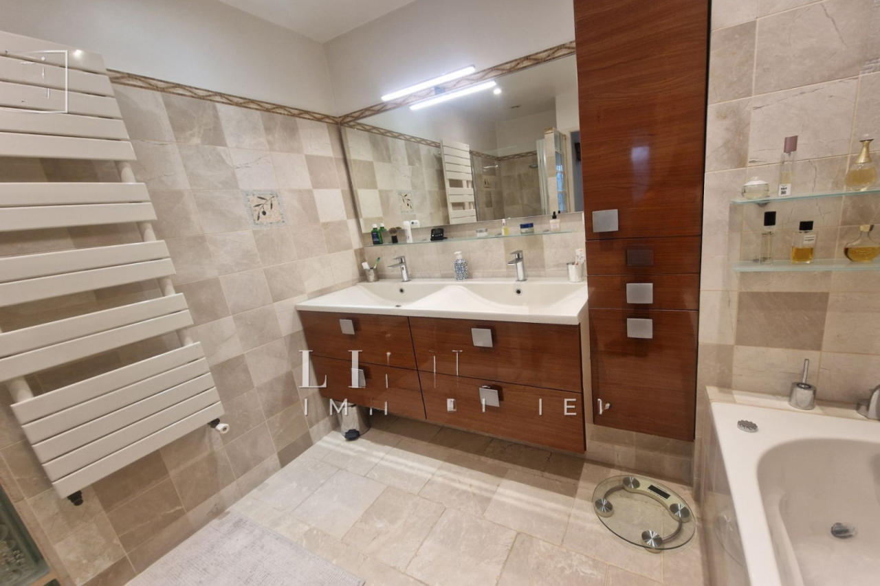 Квартира в Каннах, Франция, 108 м² - фото 10