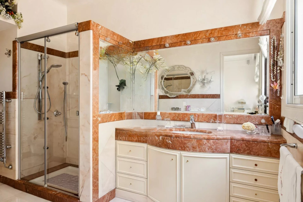 Квартира в Каннах, Франция, 270 м² - фото 10