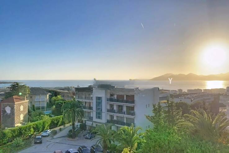 Квартира в Каннах, Франция, 100 м² - фото 5