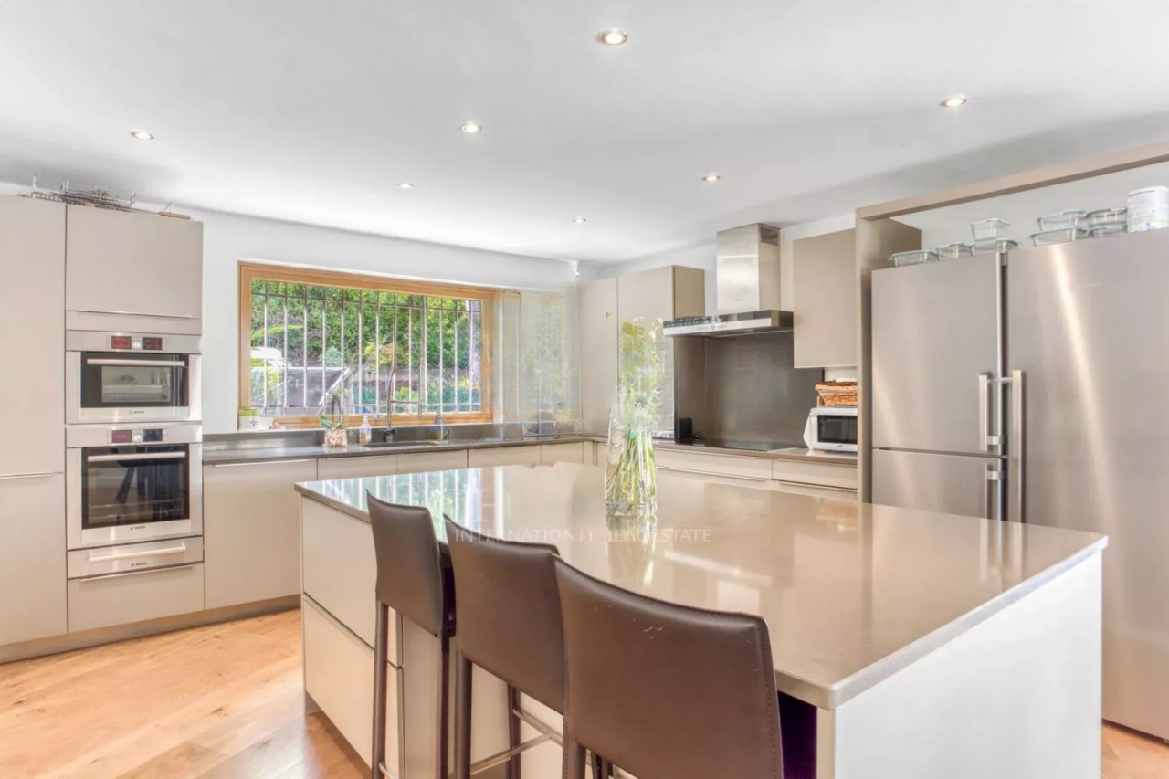 Квартира в Каннах, Франция, 362 м² - фото 12