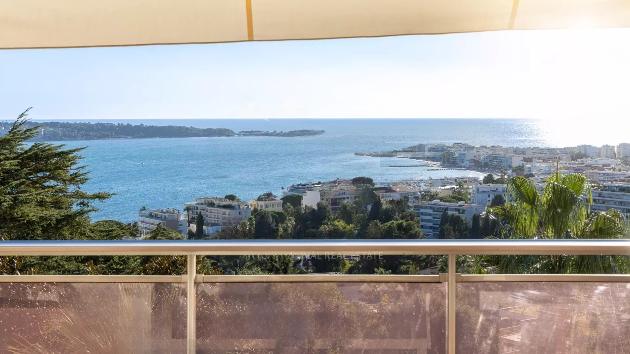 Квартира в Каннах, Франция, 110 м² - фото 13