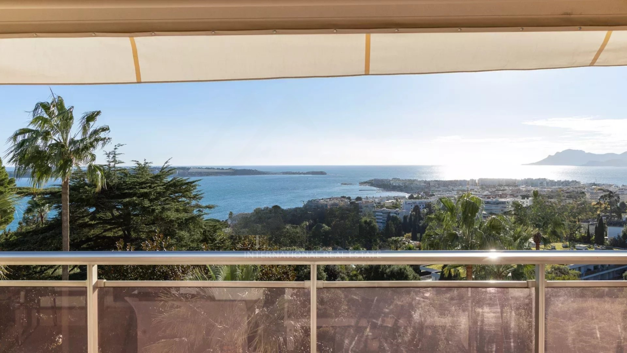 Квартира в Каннах, Франция, 110 м² - фото 14