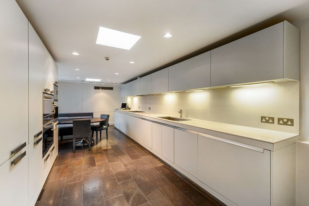 Квартира в Лондоне, Великобритания, 618 м² - фото 17