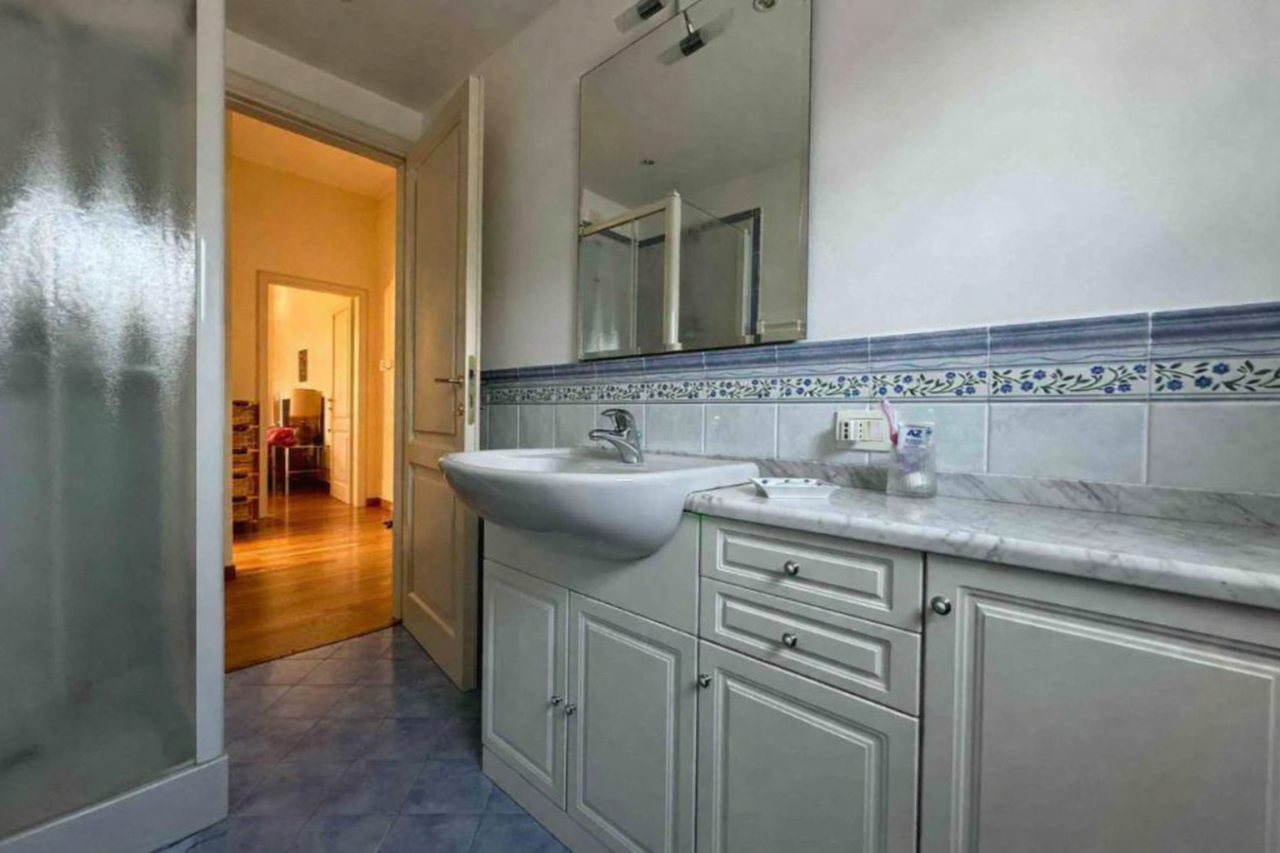 Вилла в Марина ди Пьетрасанта, Италия, 160 м² - фото 14