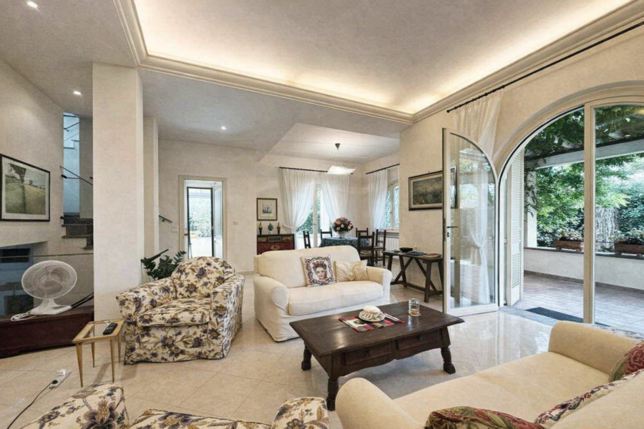 Вилла в Марина ди Пьетрасанта, Италия, 160 м² - фото 4