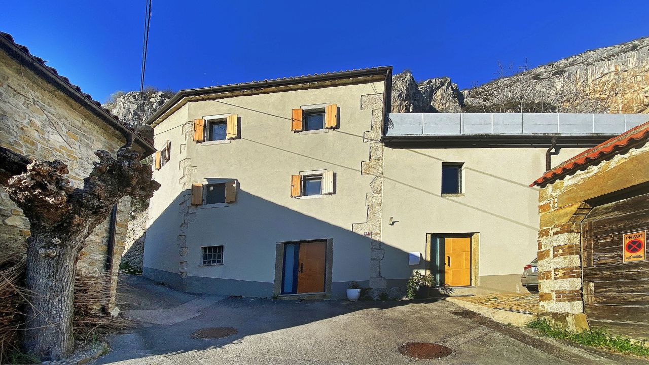 Дом в Копере, Словения, 150 м² - фото 1