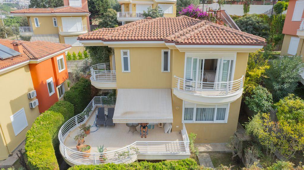 Вилла в Алании, Турция, 220 м² - фото 17