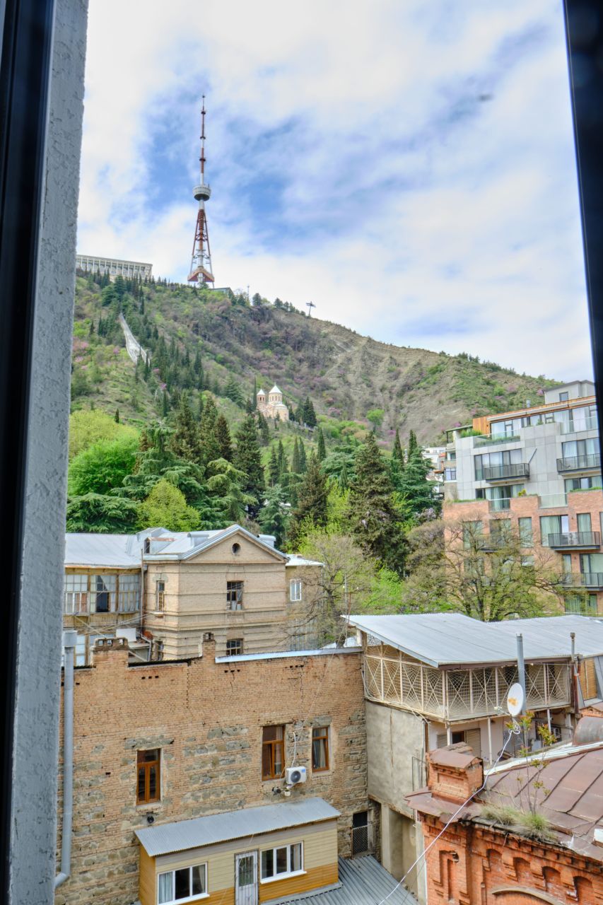 Квартира в Тбилиси, Грузия, 96 м² - фото 13