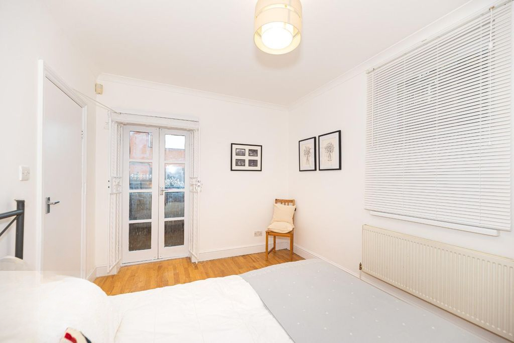 Квартира в Лондоне, Великобритания, 47 м² - фото 1