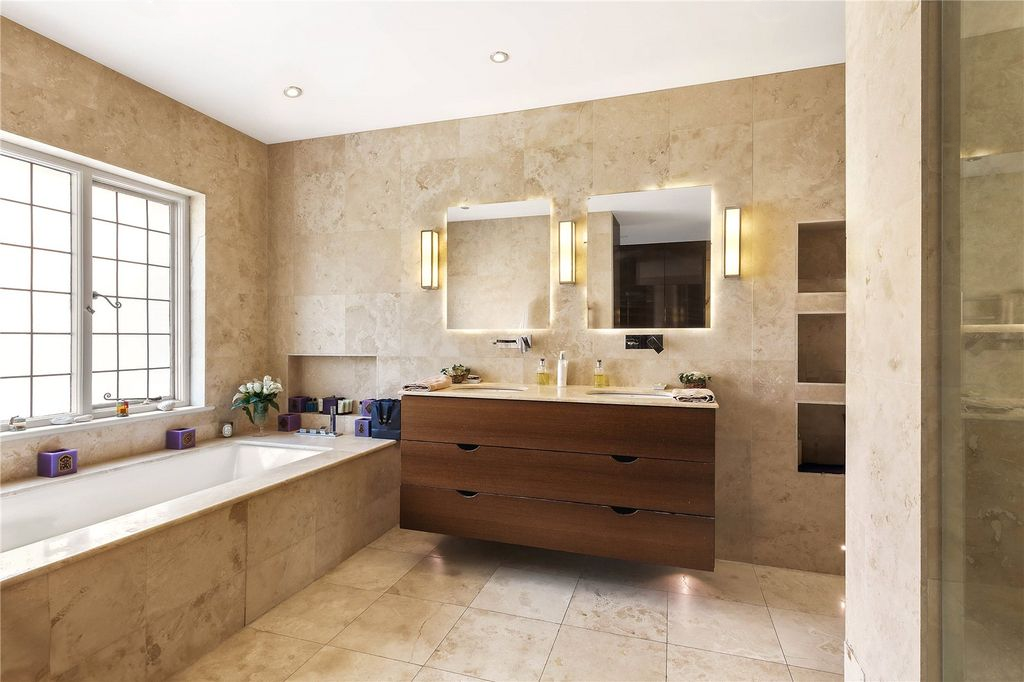 Квартира в Лондоне, Великобритания, 5 м² - фото 1