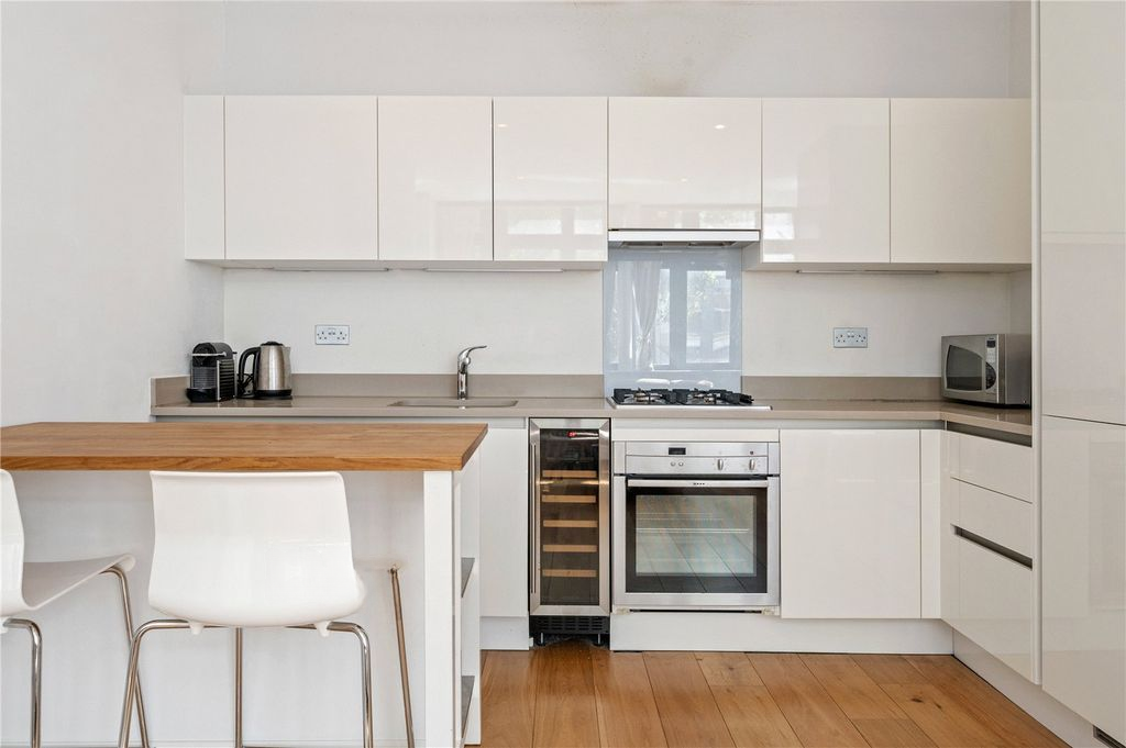 Квартира в Лондоне, Великобритания, 47 м² - фото 1