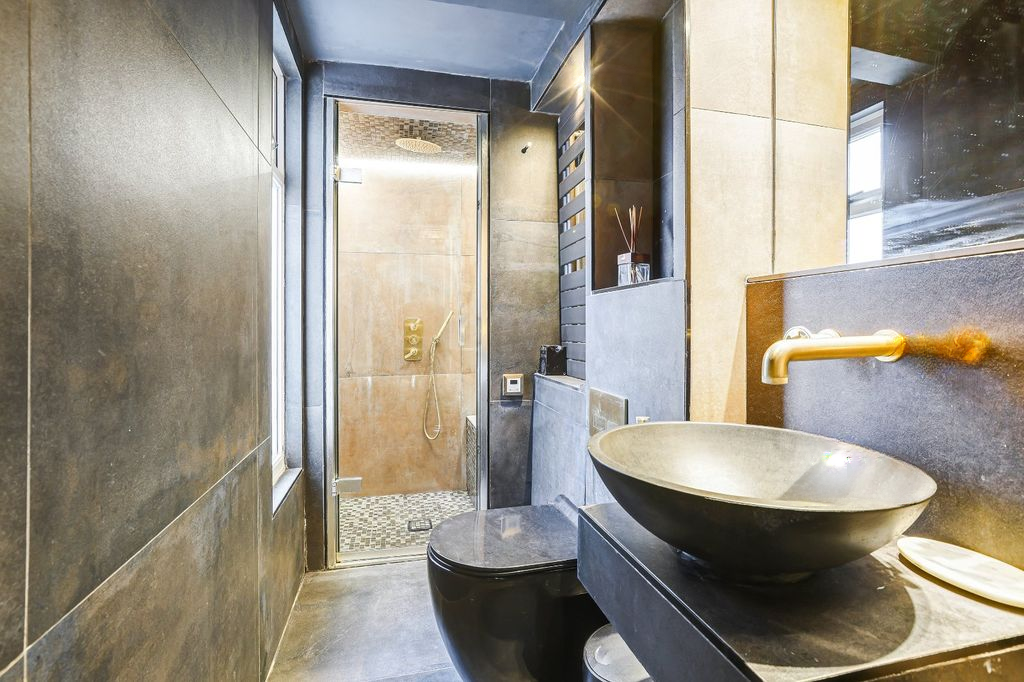 Квартира в Лондоне, Великобритания, 8 м² - фото 1