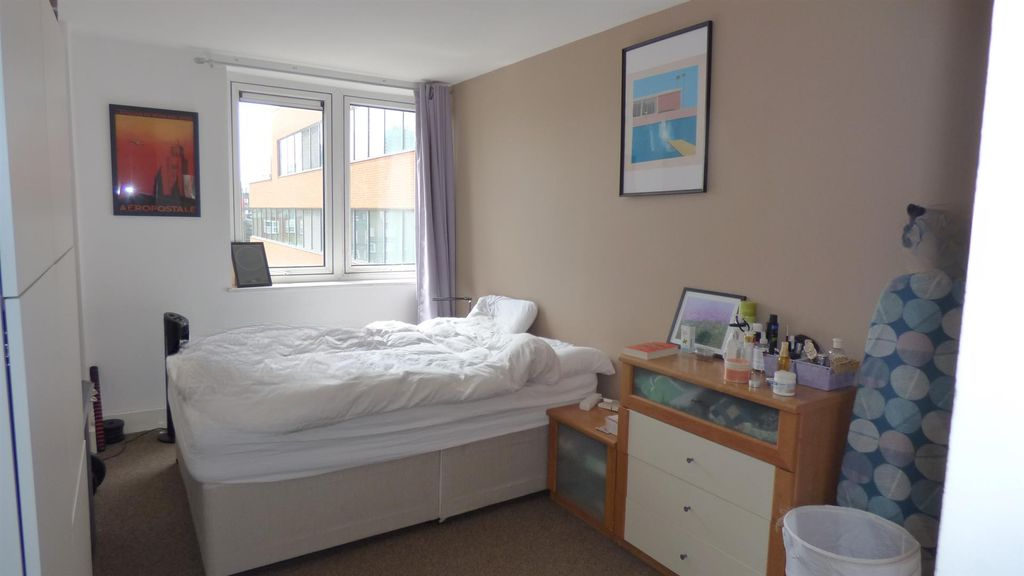 Квартира в Лондоне, Великобритания, 42 м² - фото 1