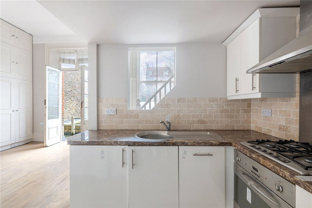 Квартира в Лондоне, Великобритания, 38 м² - фото 1