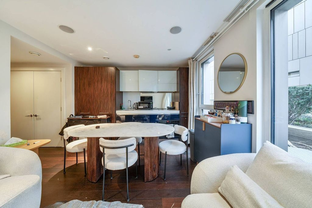 Квартира в Лондоне, Великобритания, 36 м² - фото 1