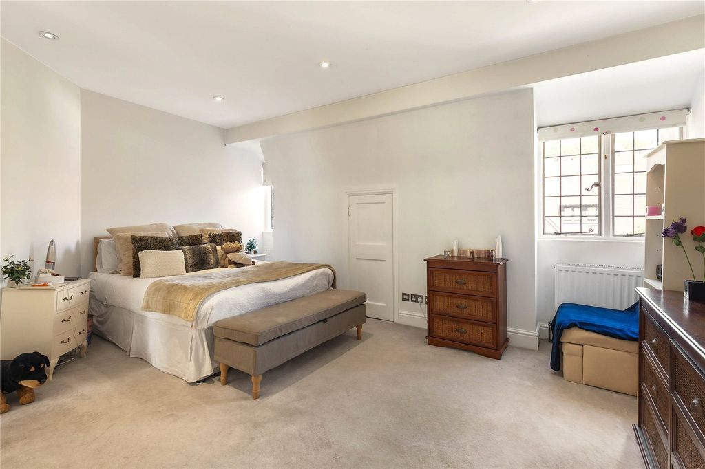 Квартира в Лондоне, Великобритания, 5 м² - фото 1