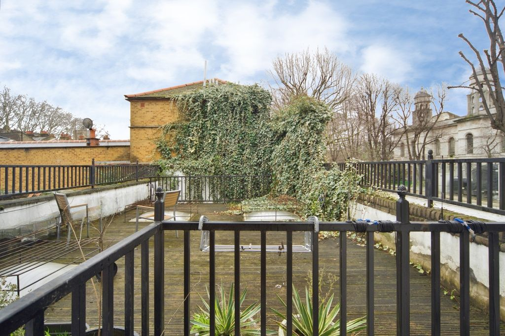 Квартира в Лондоне, Великобритания, 33 м² - фото 1