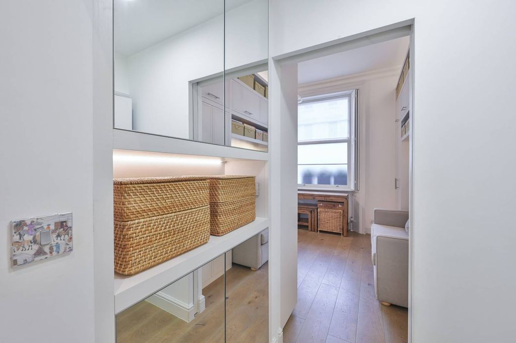 Квартира в Лондоне, Великобритания, 26 м² - фото 1