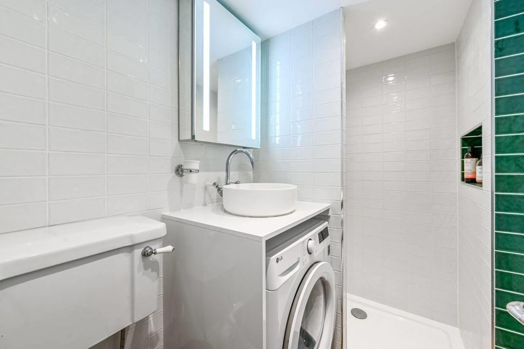 Квартира в Лондоне, Великобритания, 38 м² - фото 1