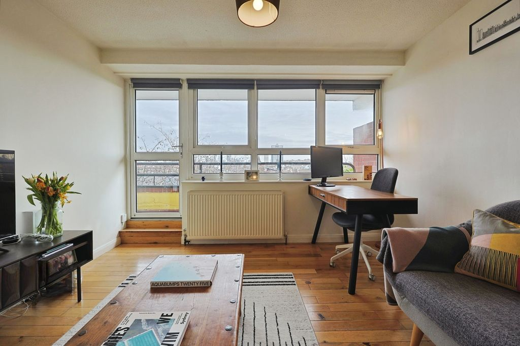 Квартира в Лондоне, Великобритания, 36 м² - фото 1